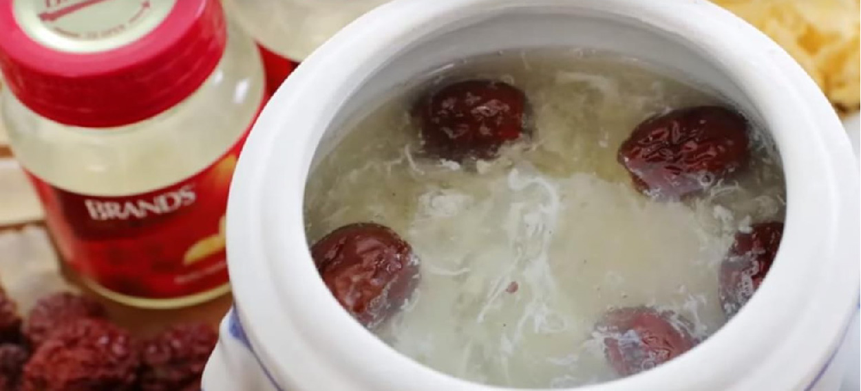 White Fungus Egg Drop Soup